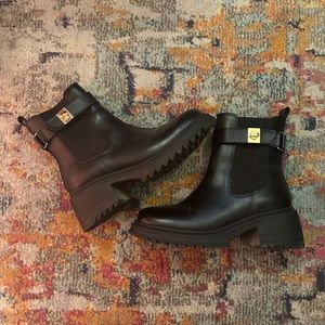 Steve Madden Gates Platform Chelsea Boot Size 10